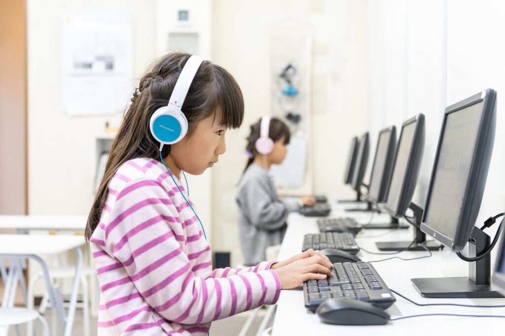 タイピングで英単語を効率学習する子ども向け英語教室「アクティメソッド」京田辺校10月開校 株式会社iGO