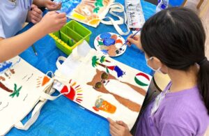 小学生向け英語学童「J PREP A+」が夏休み特別プログラムを実施
