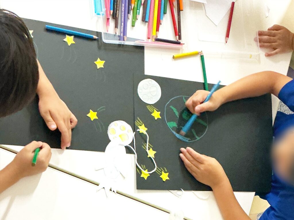 小学生向け英語学童「J PREP A+」が夏休み特別プログラムを実施